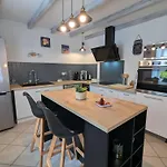 Сasa de vacaciones Maison Charentaise Juillac-le-Coq