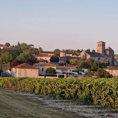 Holiday home Maison Charentaise