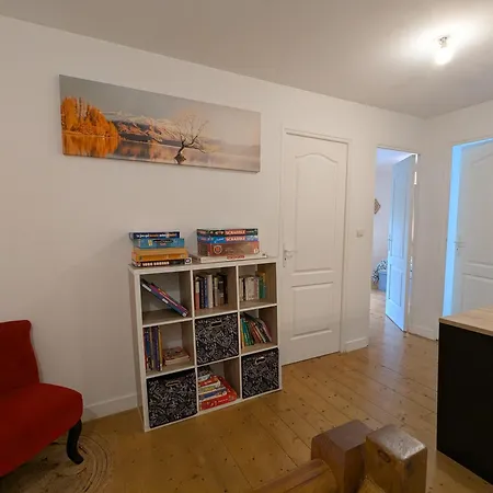 Maison Charentaise * Juillac-le-Coq