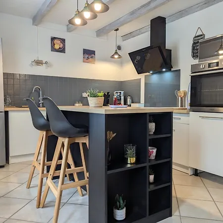 Дом отдыха Maison Charentaise *