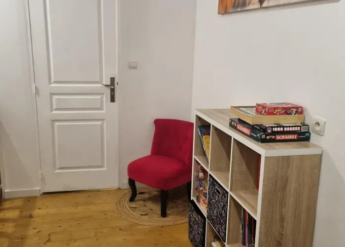 Maison Charentaise * Juillac-le-Coq