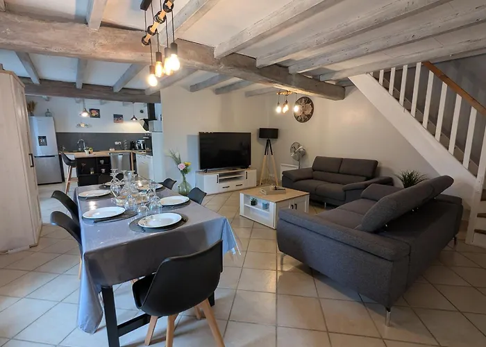 Semesterbostad Maison Charentaise